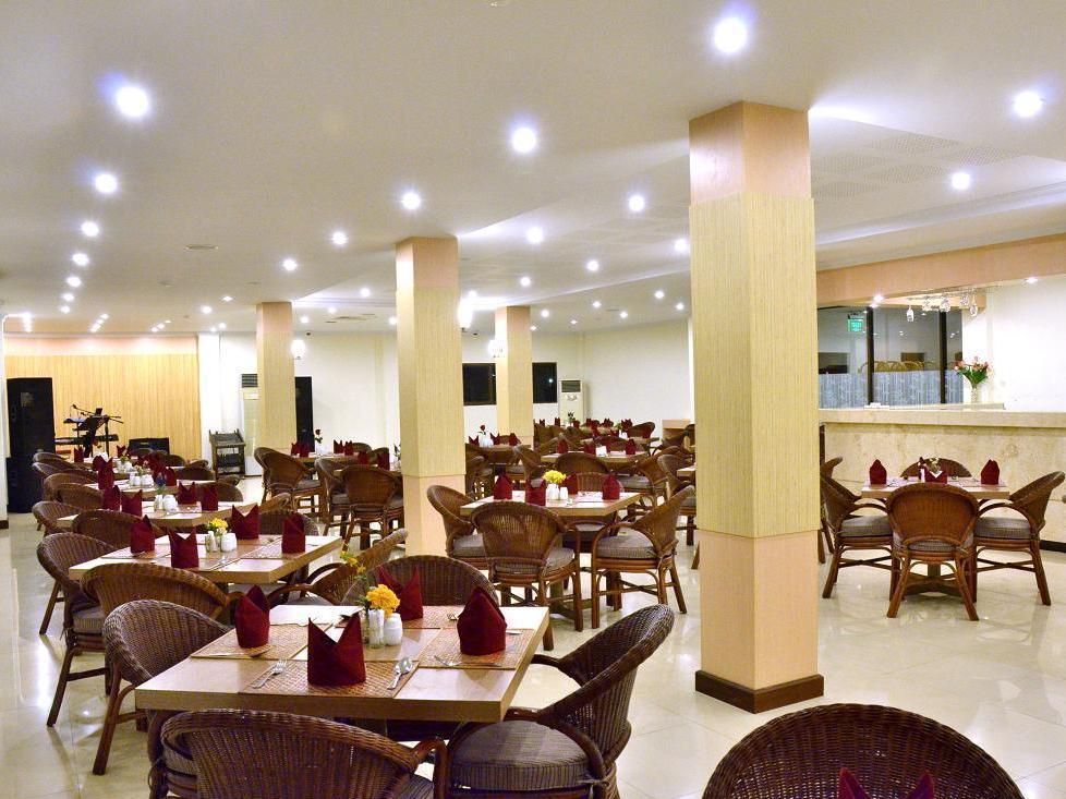Bahari Inn Tegal Bagian luar foto
