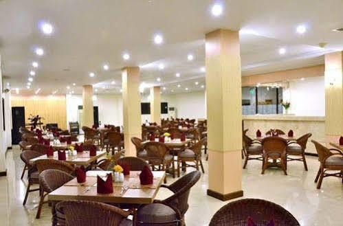 Bahari Inn Tegal Bagian luar foto